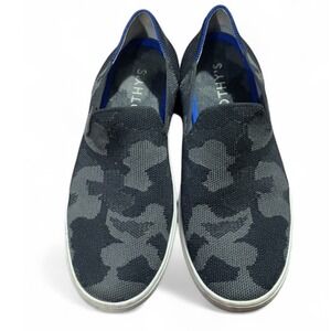 Rothy's Camo slip on shoes/ sneakers retired rare size 8